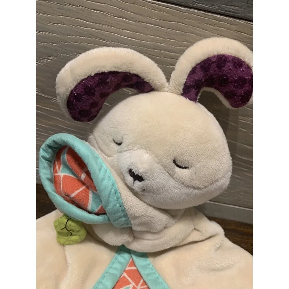 N/A cuddly bunny